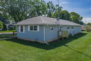 662 11th St, Baraboo, WI 53913 - Photo 42