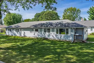 662 11th St, Baraboo, WI 53913 - Photo 38