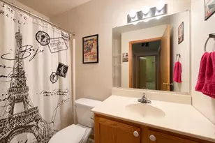 213 Yarrow Hill Dr, Cottage Grove, WI 53527 - Photo 34