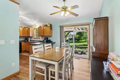 606 Garfield Avenue, Janesville, WI 53536 - Photo 8