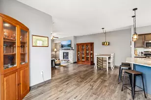 2665 Castle Rock Dr, Fitchburg, WI 53711 - Photo 10