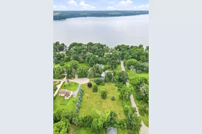 L32 Camelot Trace, Green Lake, WI 54941 - Photo 22
