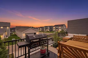 303 Breunig Blvd, Waunakee, WI 53597 - Photo 18