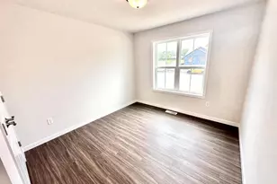 10427 N Stone Barn Dr, Milton, WI 53563 - Photo 28