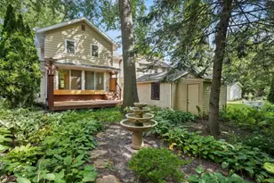 1829 Rowley Ave, Madison, WI 53726 - Photo 2