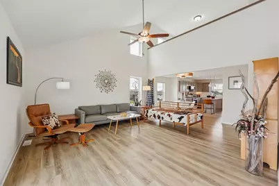 201 Trail View Lane, Lake Mills, WI 53551 - Photo 8