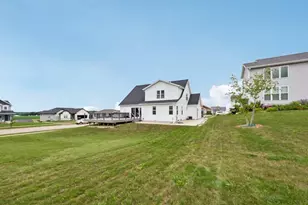 201 Trl Vw Ln, Lake Mills, WI 53551 - Photo 68
