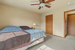 209 Shady Leaf Rd, Madison, WI 53718 - Photo 26