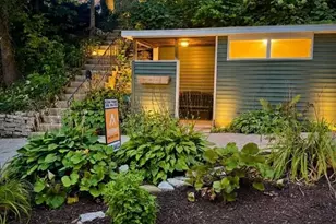 618 Chapman St, Madison, WI 53711 - Photo 2