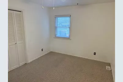 908 Roby Road, Stoughton, WI 53589 - Photo 12