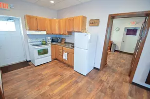 1201 S Beaumont Rd, Prairie Du Chien, WI 53821 - Photo 24