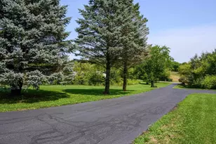 1825 Bringold Dr, Verona, WI 53593 - Photo 54