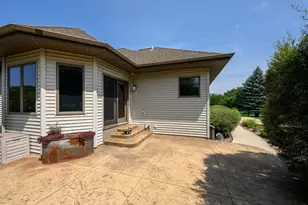 1825 Bringold Dr, Verona, WI 53593 - Photo 60