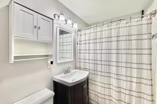 2015 Murphy Woods Rd, Beloit, WI 53511 - Photo 16