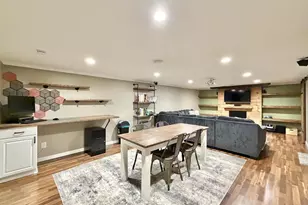 2015 Murphy Woods Rd, Beloit, WI 53511 - Photo 20