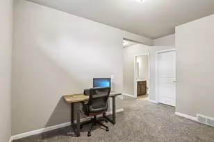 4727 Catalina Pkwy, Madison, WI 53558 - Photo 46