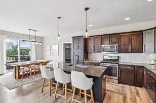 4727 Catalina Pkwy, Madison, WI 53558 - Photo 18