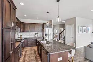 4727 Catalina Pkwy, Madison, WI 53558 - Photo 22