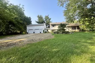 208 1st St, Rio, WI 53960 - Photo 2