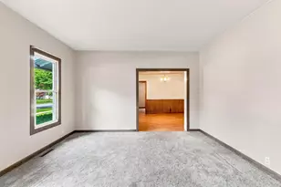 953 W Peck St, Whitewater, WI 53190 - Photo 8