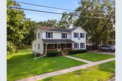 953 W Peck Street, Whitewater, WI 53190 - Photo 2