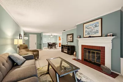 1522 Golf View Road #D, Madison, WI 53704 - Photo 4