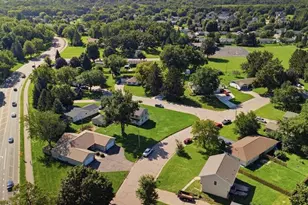 2302/2308 Bootmaker Dr, Beloit, WI 53511 - Photo 12