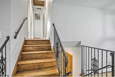 1925 Elka Lane, Madison, WI 53704 - Photo 6