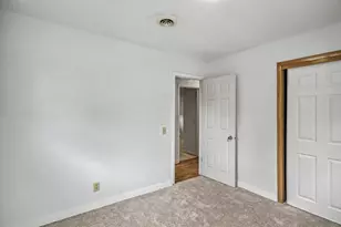 1925 Elka Ln, Madison, WI 53704 - Photo 16