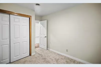 1925 Elka Lane, Madison, WI 53704 - Photo 20