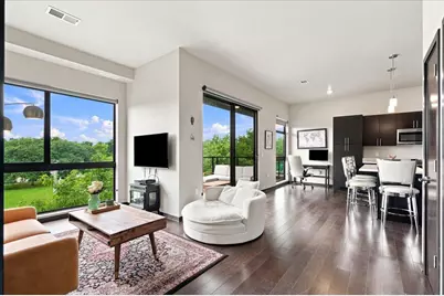 825 E Mifflin Street #404, Madison, WI 53703 - Photo 6
