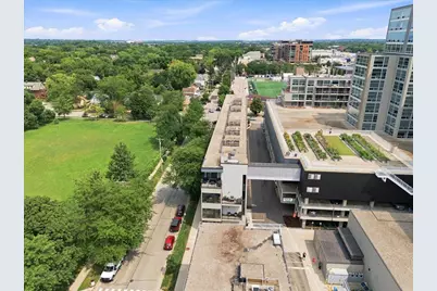 825 E Mifflin Street #404, Madison, WI 53703 - Photo 48