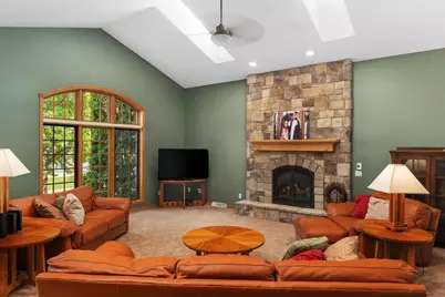 10 Vienna Circle, Madison, WI 53718 - Photo 4