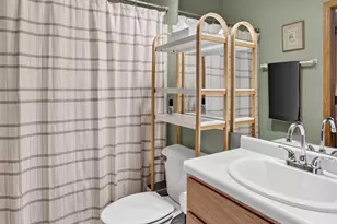 5583 Bantry Ln, Fitchburg, WI 53711 - Photo 16
