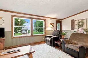 308 Benson St, Cobb, WI 53526 - Photo 18