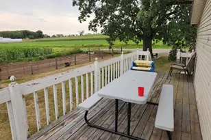 W5468 Military Rd, Pardeeville, WI 53954 - Photo 18