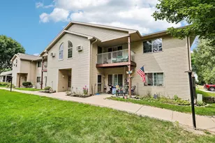 347 Starkweather Dr, Beaver Dam, WI 53916 - Photo 1