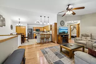 347 Starkweather Dr, Beaver Dam, WI 53916 - Photo 8