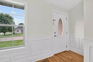 3321 Crabapple Ln, Janesville, WI 53548 - Photo 2