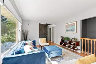 2010 Cameron Dr, Madison, WI 53711 - Photo 6