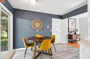 2010 Cameron Dr, Madison, WI 53711 - Photo 14