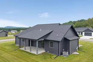 502 Eisenhower St, Baraboo, WI 53913 - Photo 54