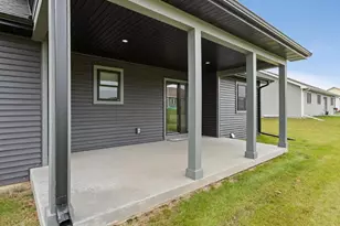 502 Eisenhower St, Baraboo, WI 53913 - Photo 56