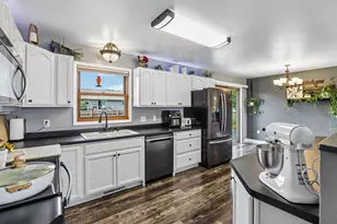 144 Kellie Marie Ct, Reedsburg, WI 53959 - Photo 8