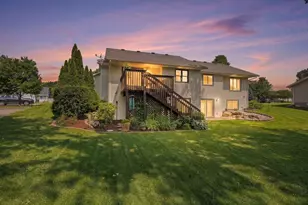 631 Constitution Ln, DeForest, WI 53532 - Photo 74
