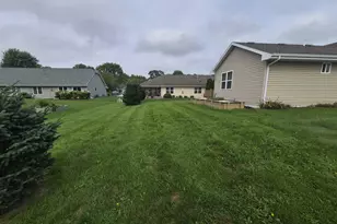 4022 Kingsford Dr, Janesville, WI 53546 - Photo 42
