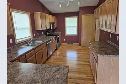 4022 Kingsford Drive, Janesville, WI 53546 - Photo 10
