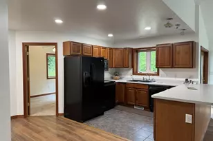 N9165 Currie Rd, Portage, WI 53901 - Photo 12
