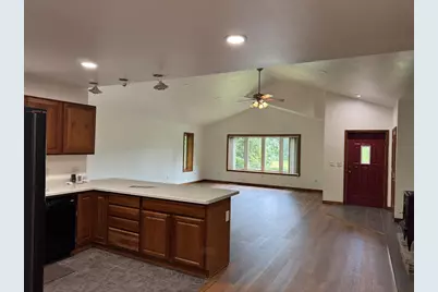 N9165 Currie Road, Portage, WI 53901 - Photo 8