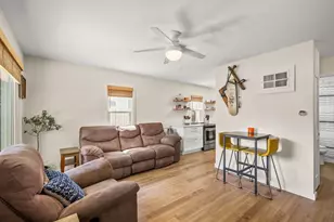 210 Harding St, Madison, WI 53714 - Photo 12